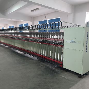 Máquina CNC para torção de anéis compostos